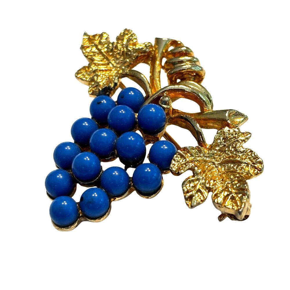 Vintage textured dimensional gold brooch royal blue beads grape cluster motif